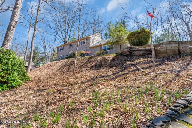 190 Deepdale Drive, Middletown, NJ 07748