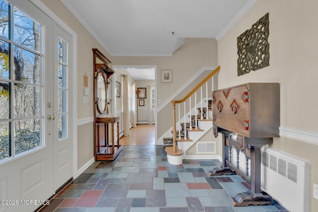 190 Deepdale Drive, Middletown, NJ 07748