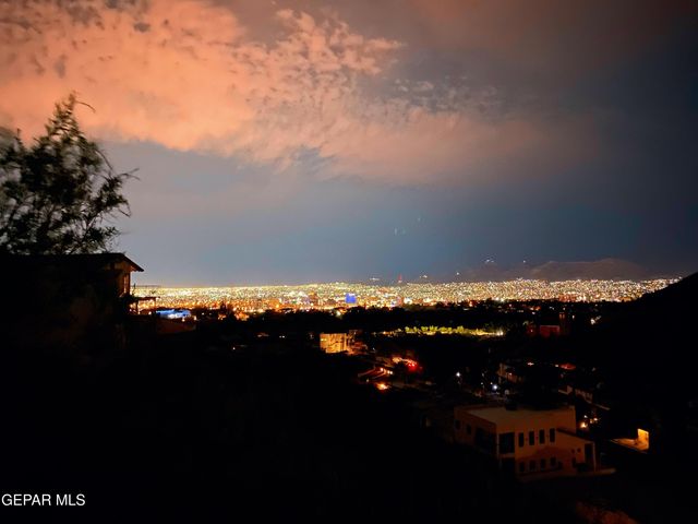34 KINGERY Drive, El Paso, TX 79902