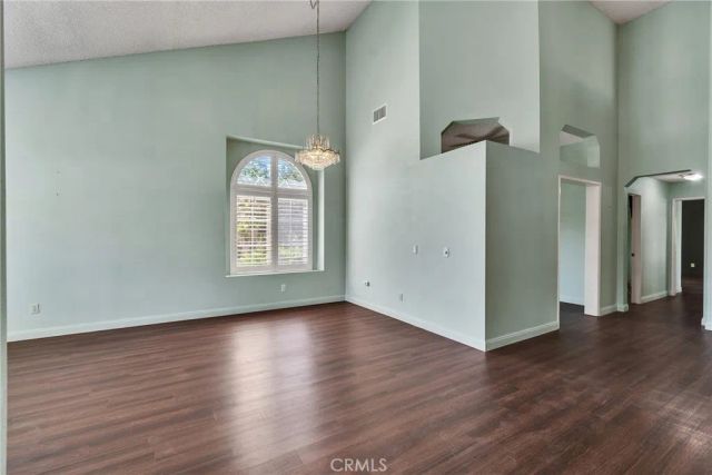 1127 Riviera Avenue, Banning, CA 92220