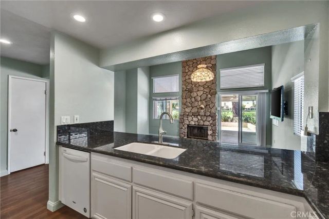 1127 Riviera Avenue, Banning, CA 92220