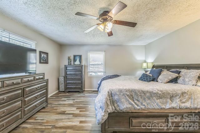 2100 Pisgah Highway, Candler, NC 28715