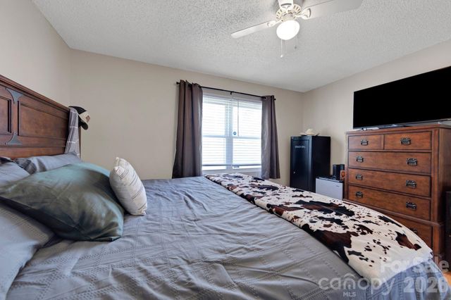 2100 Pisgah Highway, Candler, NC 28715
