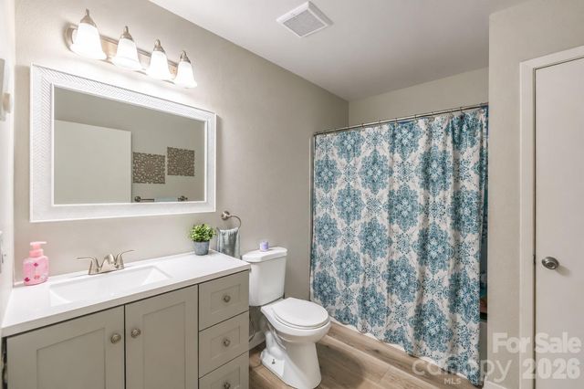 2100 Pisgah Highway, Candler, NC 28715