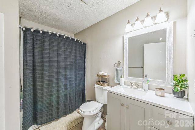 2100 Pisgah Highway, Candler, NC 28715