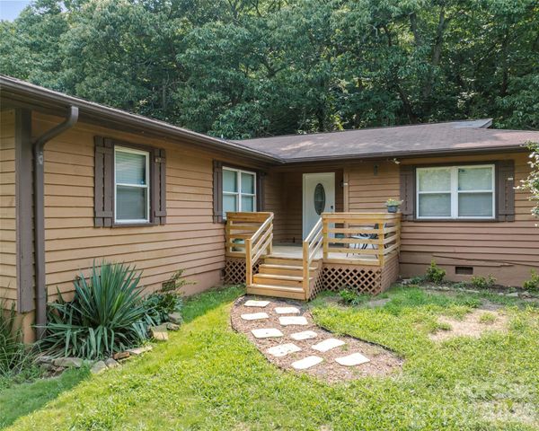 2100 Pisgah Highway, Candler, NC 28715