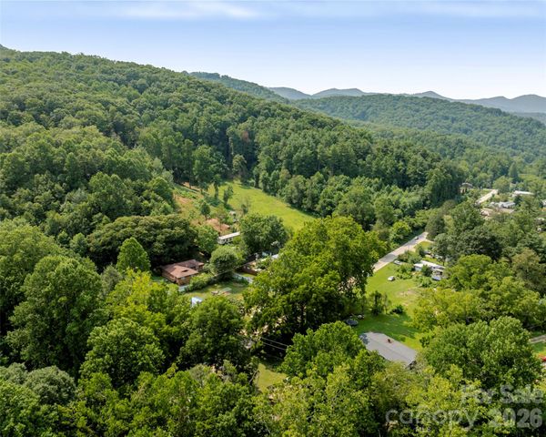 2100 Pisgah Highway, Candler, NC 28715