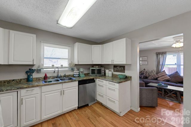 2100 Pisgah Highway, Candler, NC 28715