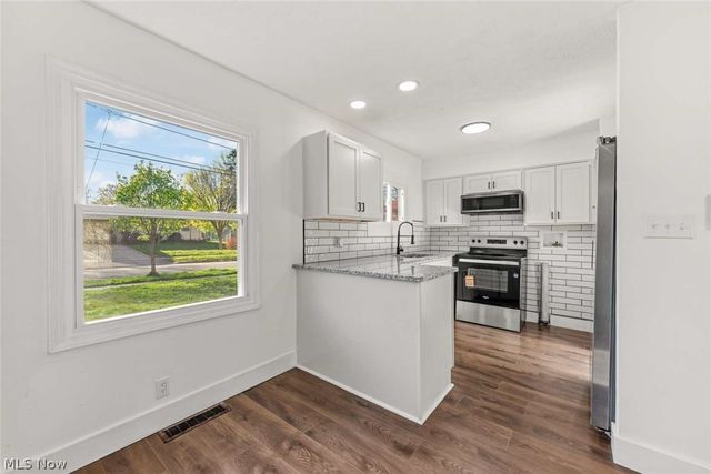 1299 Linden Avenue, Akron, OH 44310