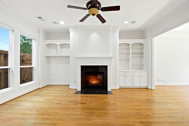 5638 Winsome Lane, Houston, TX 77057