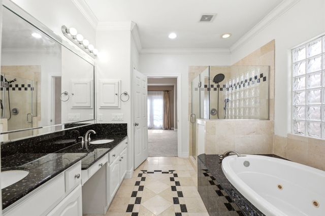 5638 Winsome Lane, Houston, TX 77057