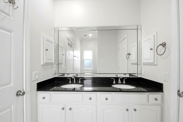 5638 Winsome Lane, Houston, TX 77057