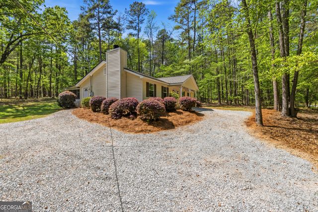 108 Long Shoals Avenue, Eatonton, GA 31024