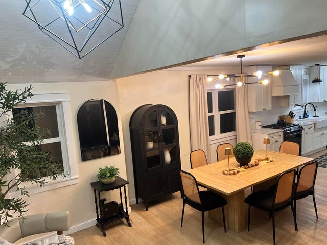 601 N 6th Street, Vienna, IL 62995