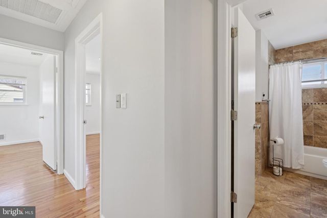 30 RACHEL TER, Piscataway, NJ 08854