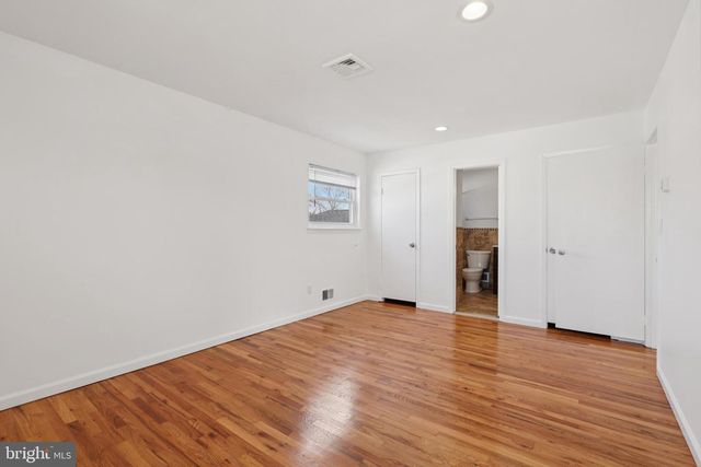 30 RACHEL TER, Piscataway, NJ 08854