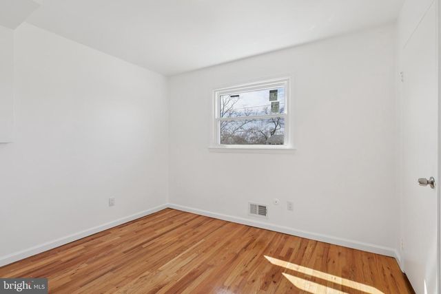 30 RACHEL TER, Piscataway, NJ 08854