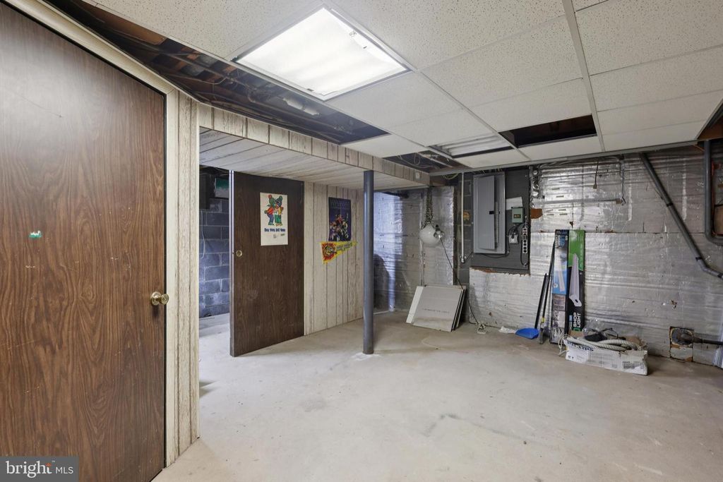 Image 37 of property listing at 30 RACHEL TER, Piscataway, NJ 08854