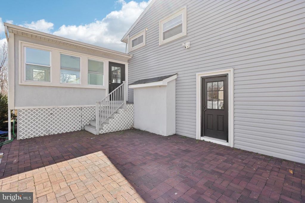 Image 41 of property listing at 30 RACHEL TER, Piscataway, NJ 08854