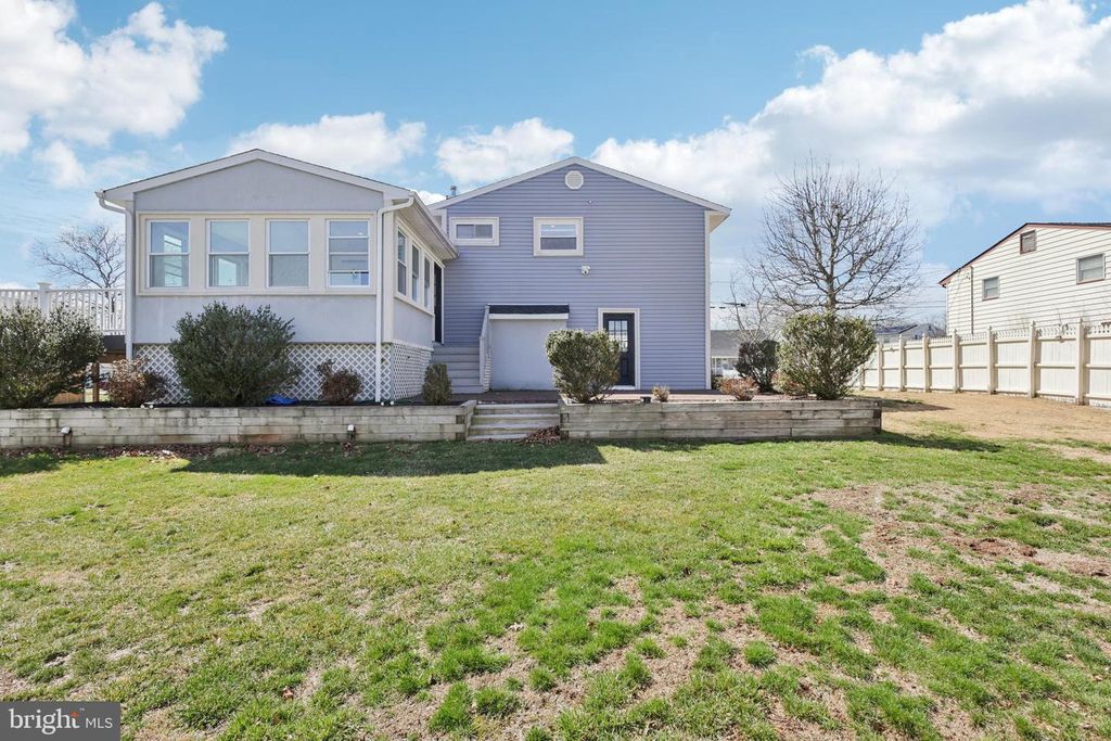 Image 42 of property listing at 30 RACHEL TER, Piscataway, NJ 08854