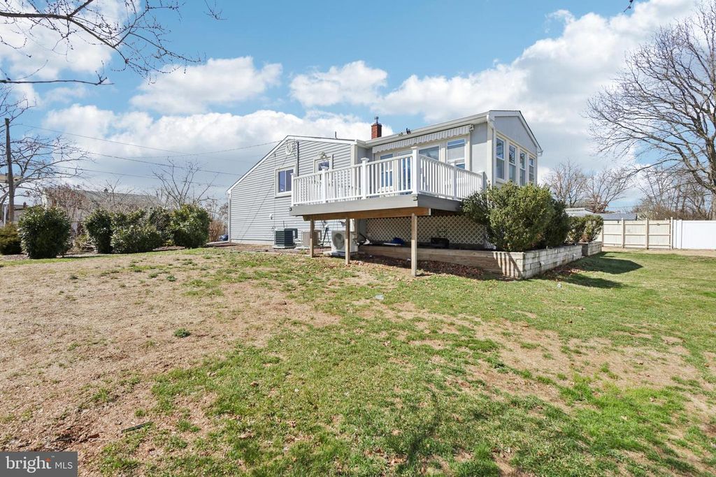 Image 43 of property listing at 30 RACHEL TER, Piscataway, NJ 08854