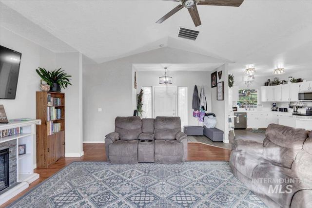 23919 Tyler Lane, Middleton, ID 83644