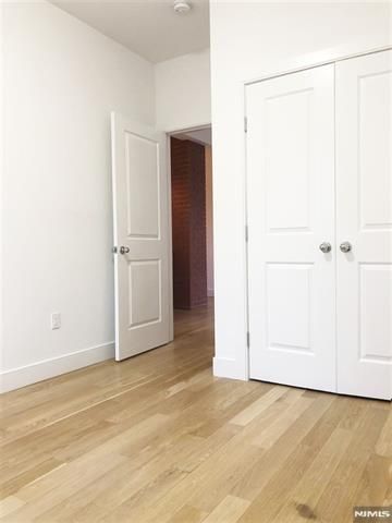 24 49th Street, Bayonne, NJ 07002