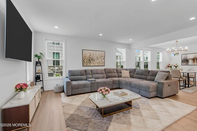 113 Mustang Drive, Manalapan, NJ 07726
