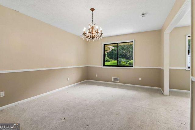 726 N Mcdonough Road, Griffin, GA 30223