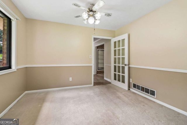 726 N Mcdonough Road, Griffin, GA 30223