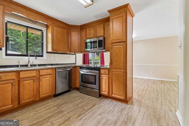 726 N Mcdonough Road, Griffin, GA 30223