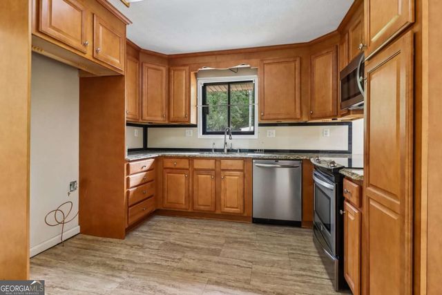 726 N Mcdonough Road, Griffin, GA 30223