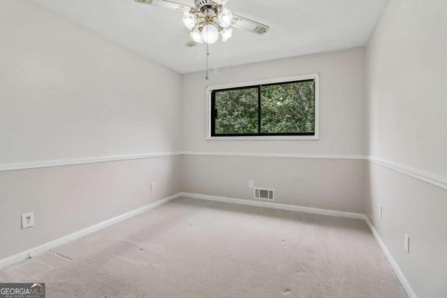 726 N Mcdonough Road, Griffin, GA 30223
