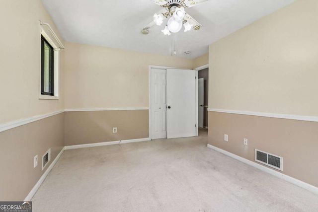 726 N Mcdonough Road, Griffin, GA 30223