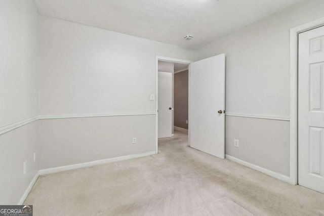 726 N Mcdonough Road, Griffin, GA 30223