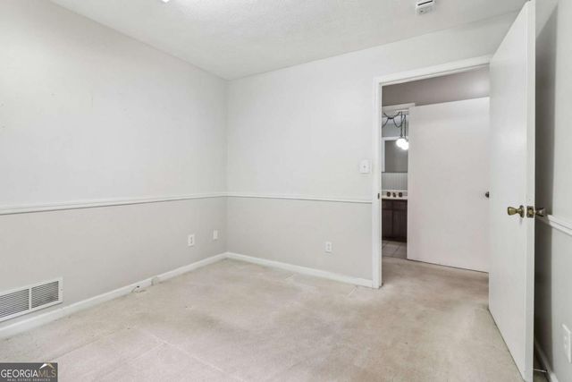 726 N Mcdonough Road, Griffin, GA 30223