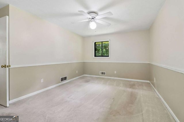 726 N Mcdonough Road, Griffin, GA 30223