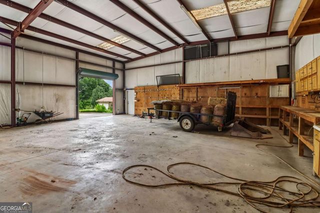 726 N Mcdonough Road, Griffin, GA 30223