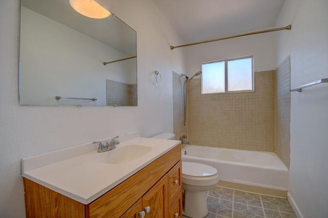 1536 Garcia Street NE, Albuquerque, NM 87112