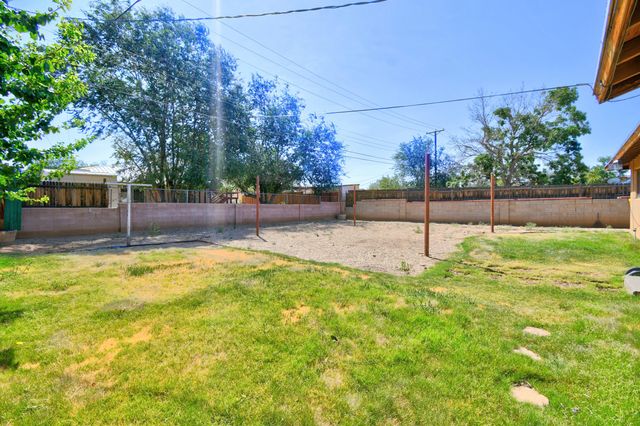 1536 Garcia Street NE, Albuquerque, NM 87112