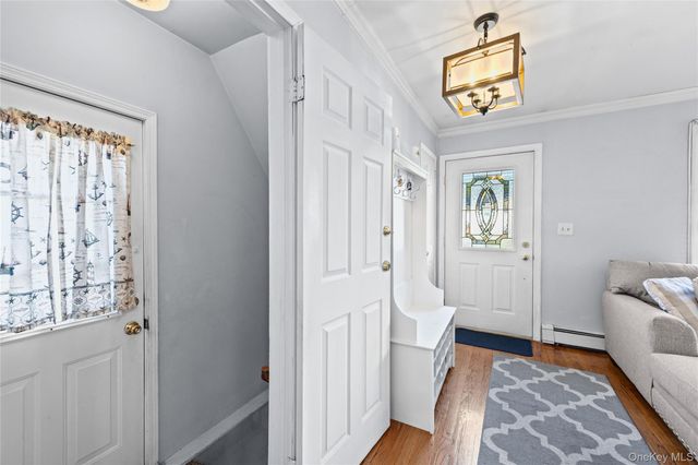 1296 Leslie Lane, Bellmore, NY 11710