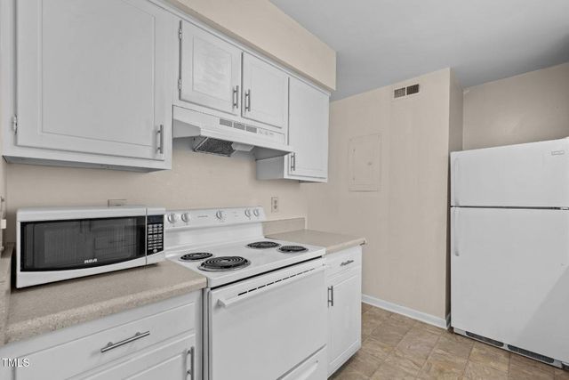667 Pine Ridge Place, Raleigh, NC 27609