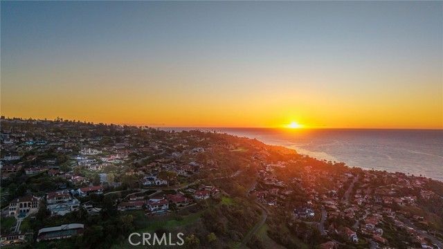 900 Via Nogales, Palos Verdes Estates, CA 90274