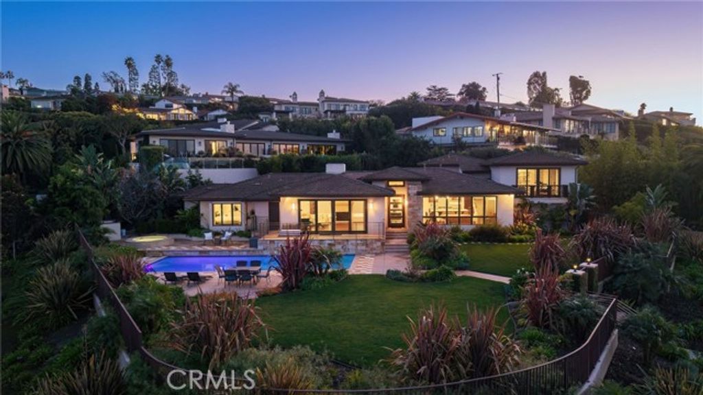 900 Via Nogales, Palos Verdes Estates, CA 90274