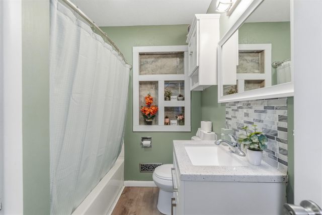 7102 Saint Joe Road, Fort Wayne, IN 46835