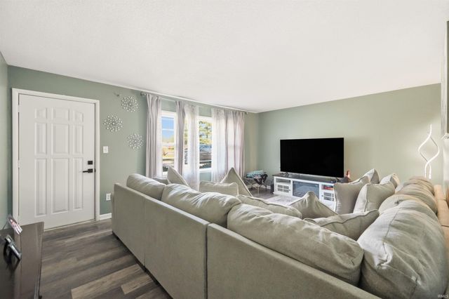 7102 Saint Joe Road, Fort Wayne, IN 46835