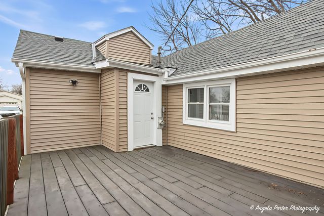 320 E WASHINGTON Street, Round Lake Park, IL 60073
