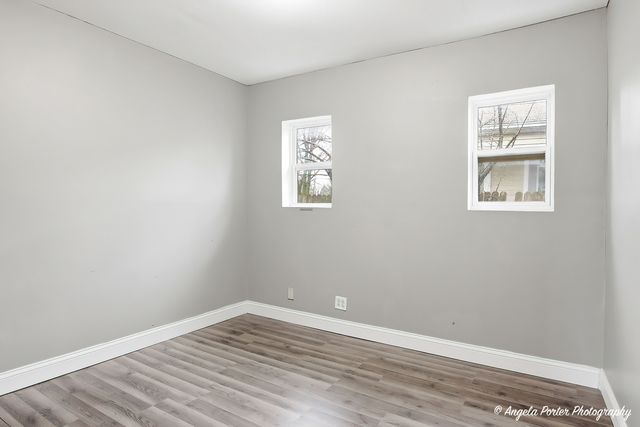 320 E WASHINGTON Street, Round Lake Park, IL 60073