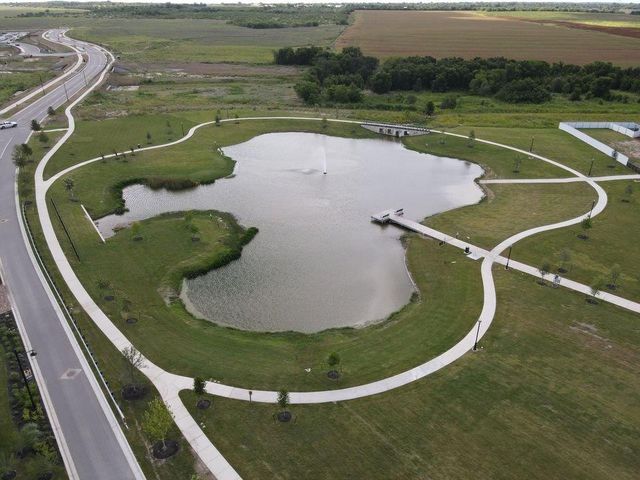 141 Bluestem DR, Elgin, TX 78621