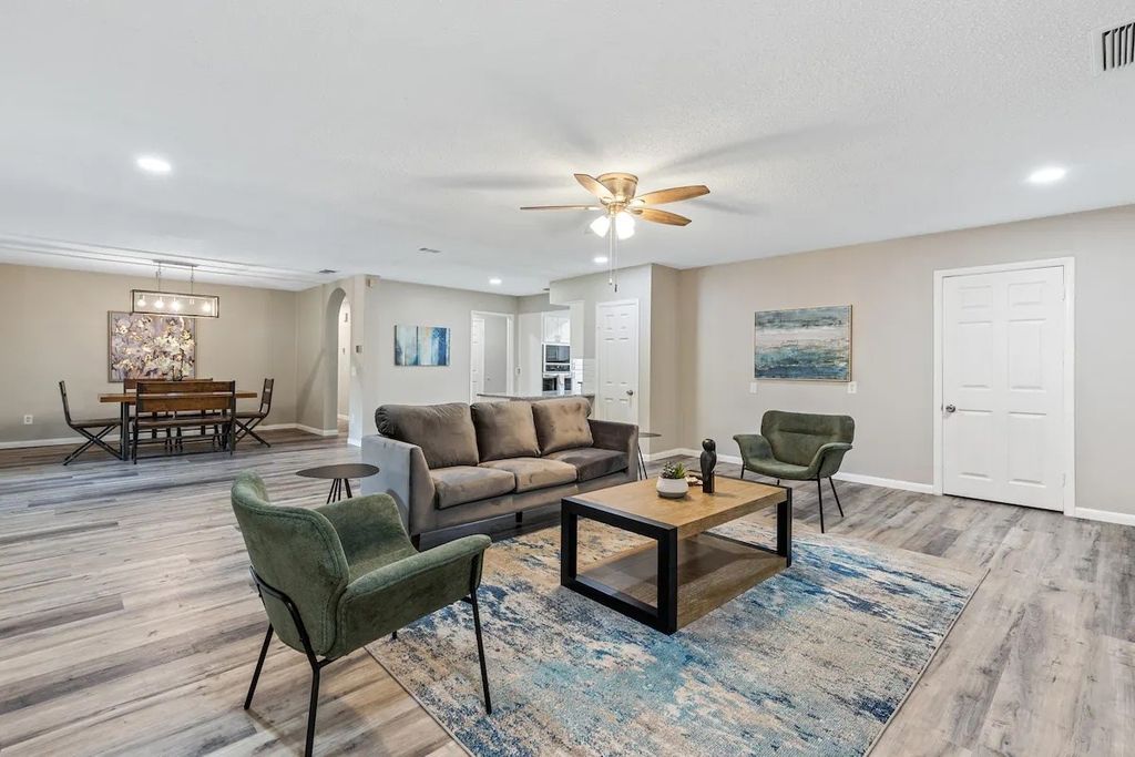 3315 Town Park Drive, Mesquite, TX 75150